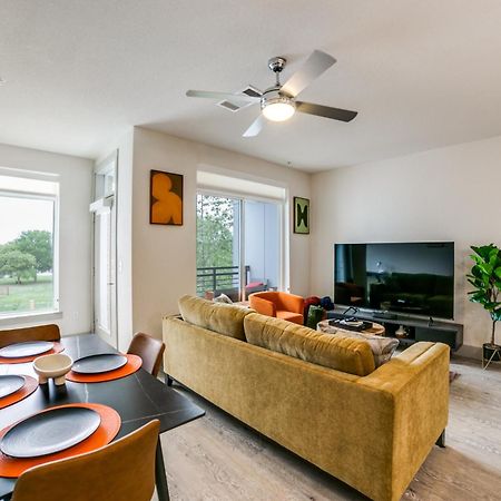 Downtown Apartment With Riverwalk Views Free Parking Pet Friendly Centrally Located On The Riverwalk San Antonio Ngoại thất bức ảnh